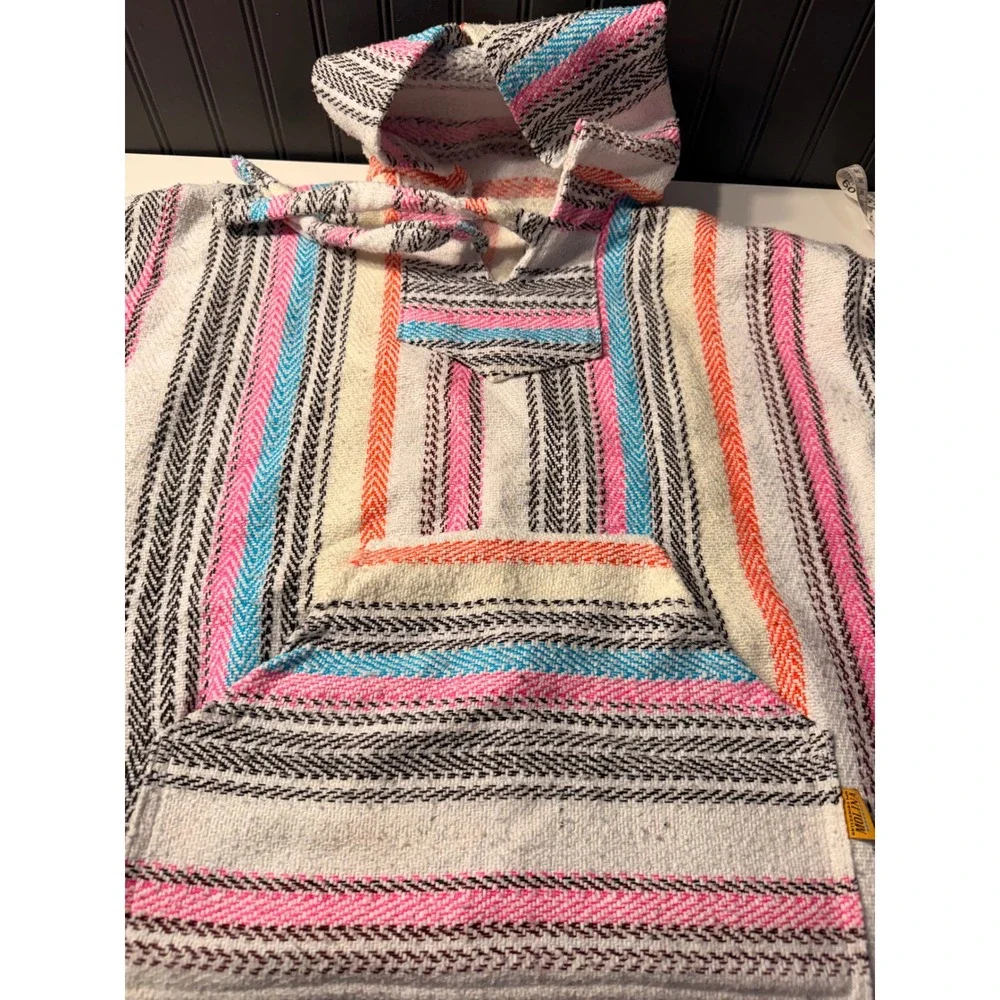 Poncho hoodie artesanias Mr Molina 42 L 44